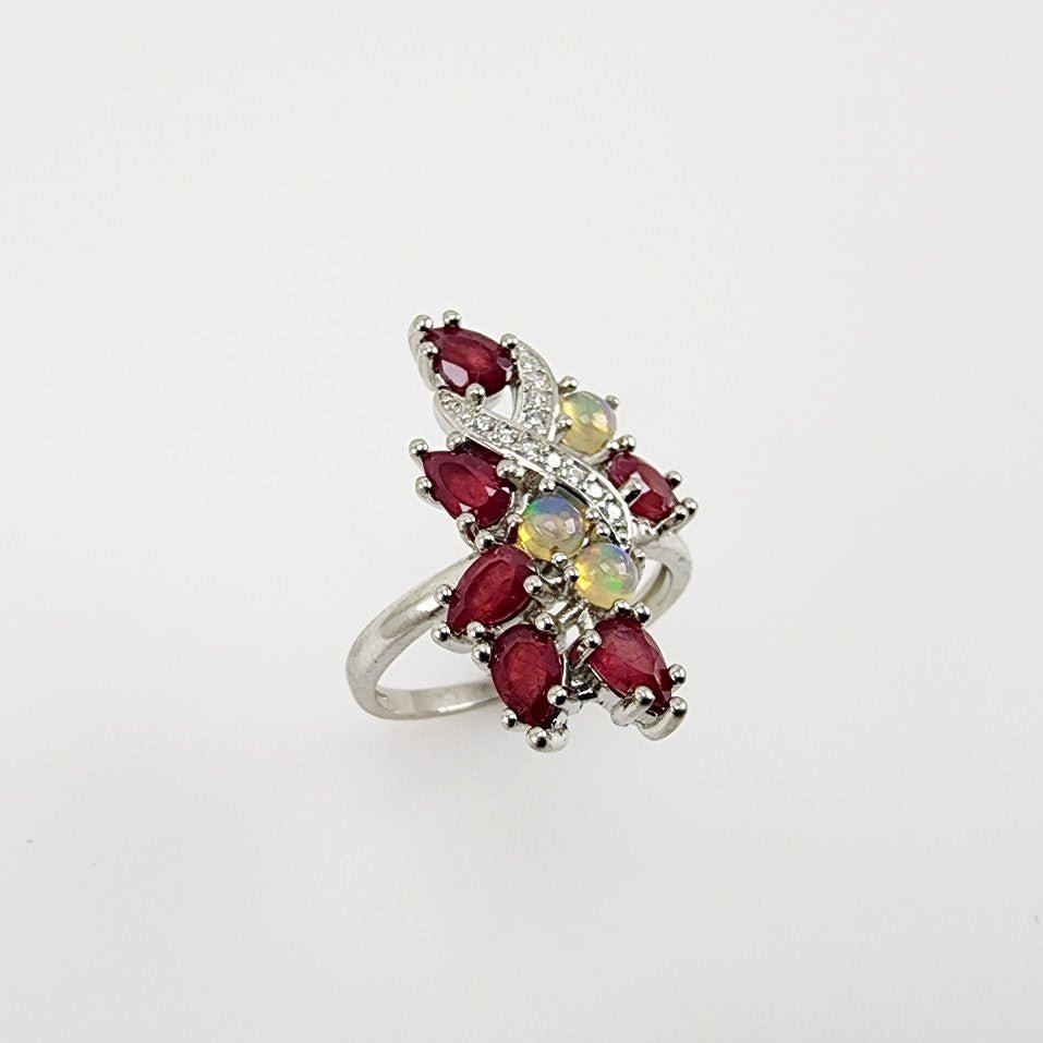 Anillo de Rubí, Ópalo welo y Zirconia cúbica - Anillos