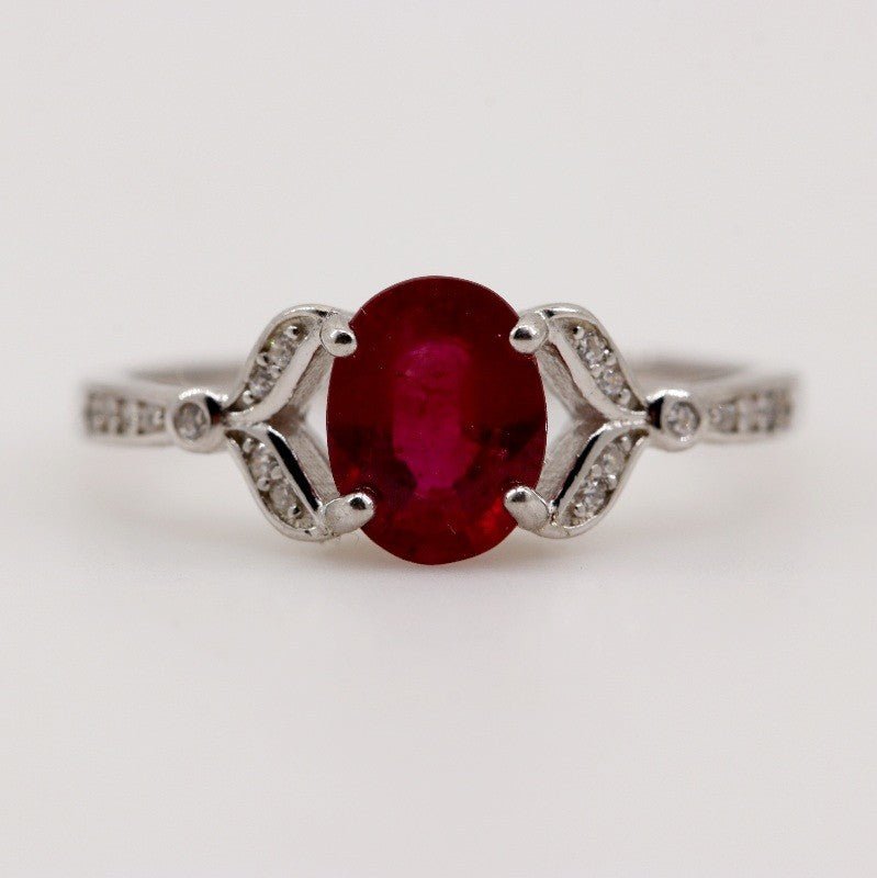 Anillo de Rubí y Zirconia cúbica - Anillos