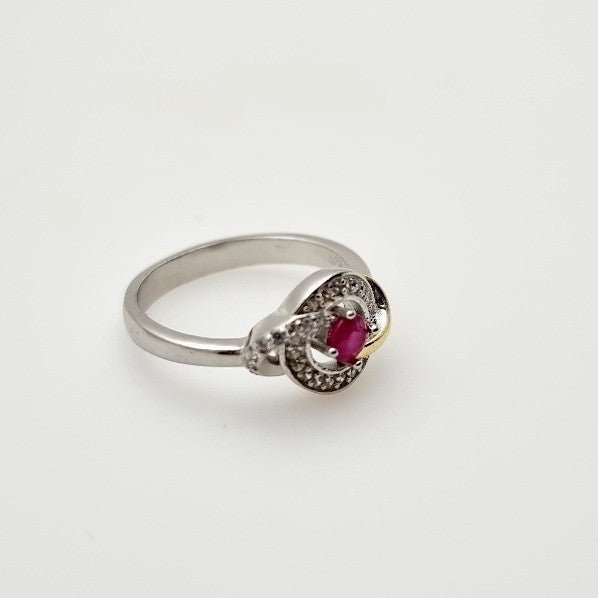 Anillo de Rubí y Zirconia cúbica - Anillos