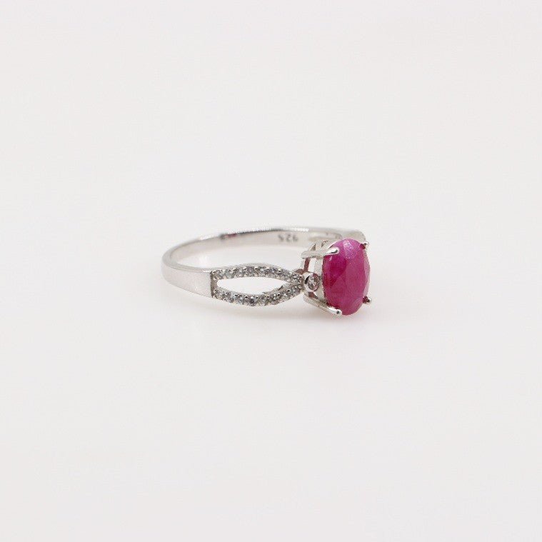 Anillo de Rubí y Zirconia cúbica - Anillos