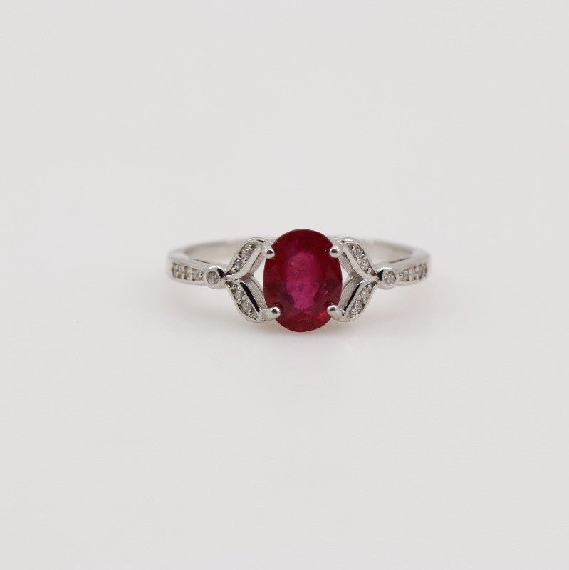 Anillo de Rubí y Zirconia cúbica - Anillos