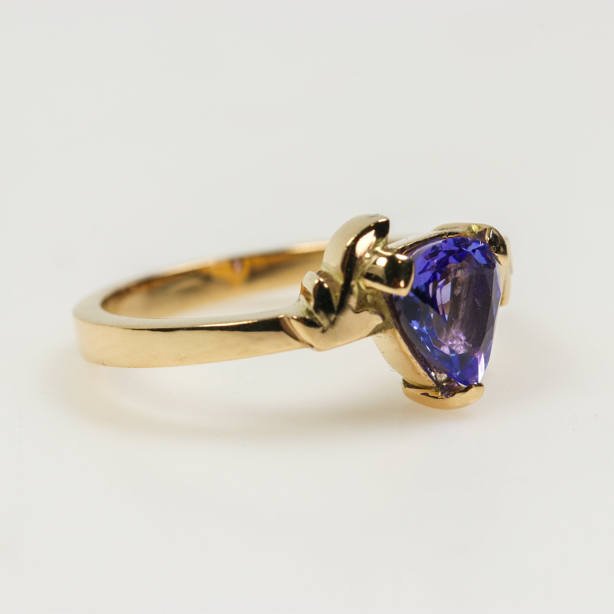 Anillo de Tanzanita en oro 18 k - Anillos