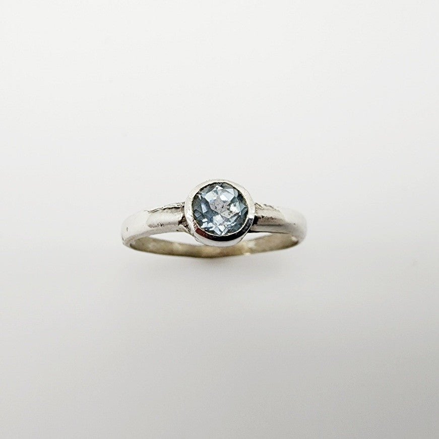 Anillo de Topacio Azul - Anillos