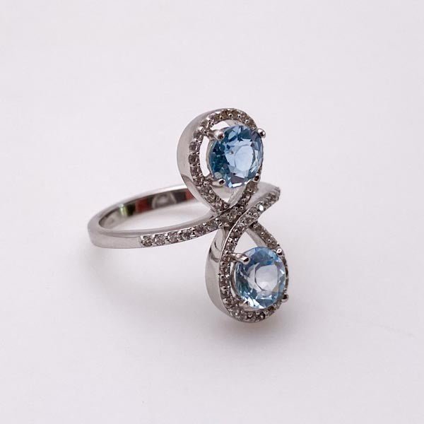 Anillo de topacio azul y cubic zirconia - Anillos