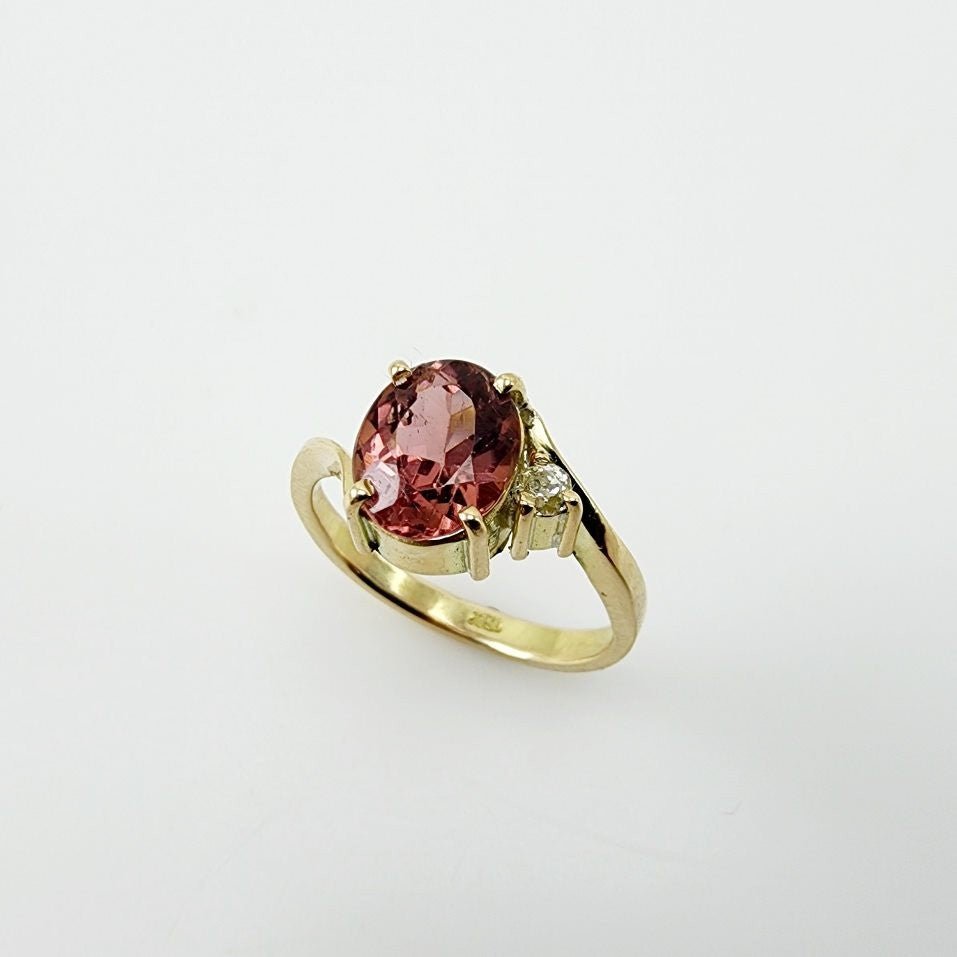 Anillo de Turmalina Rosa y Diamante en oro 18 - Anillos