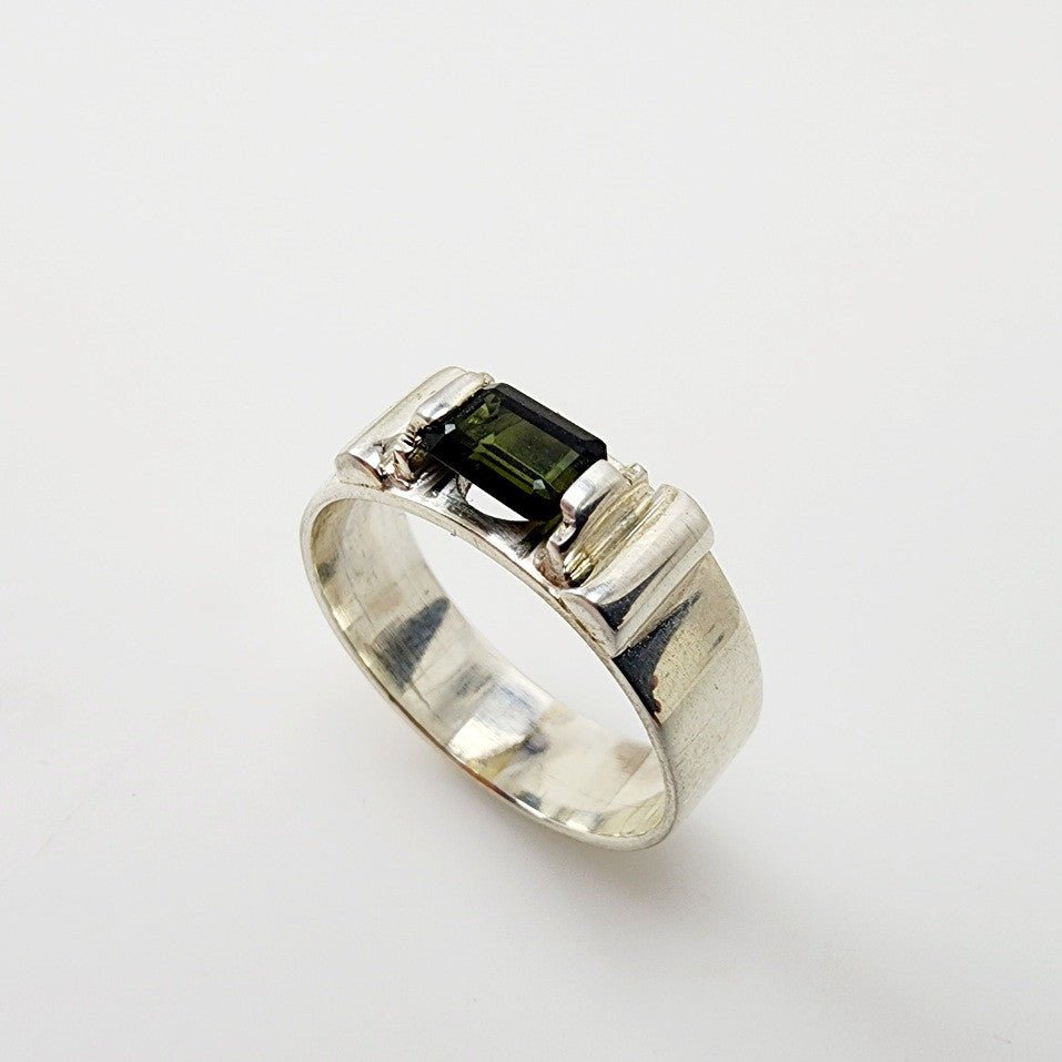Anillo de Turmalina Verde - Anillos