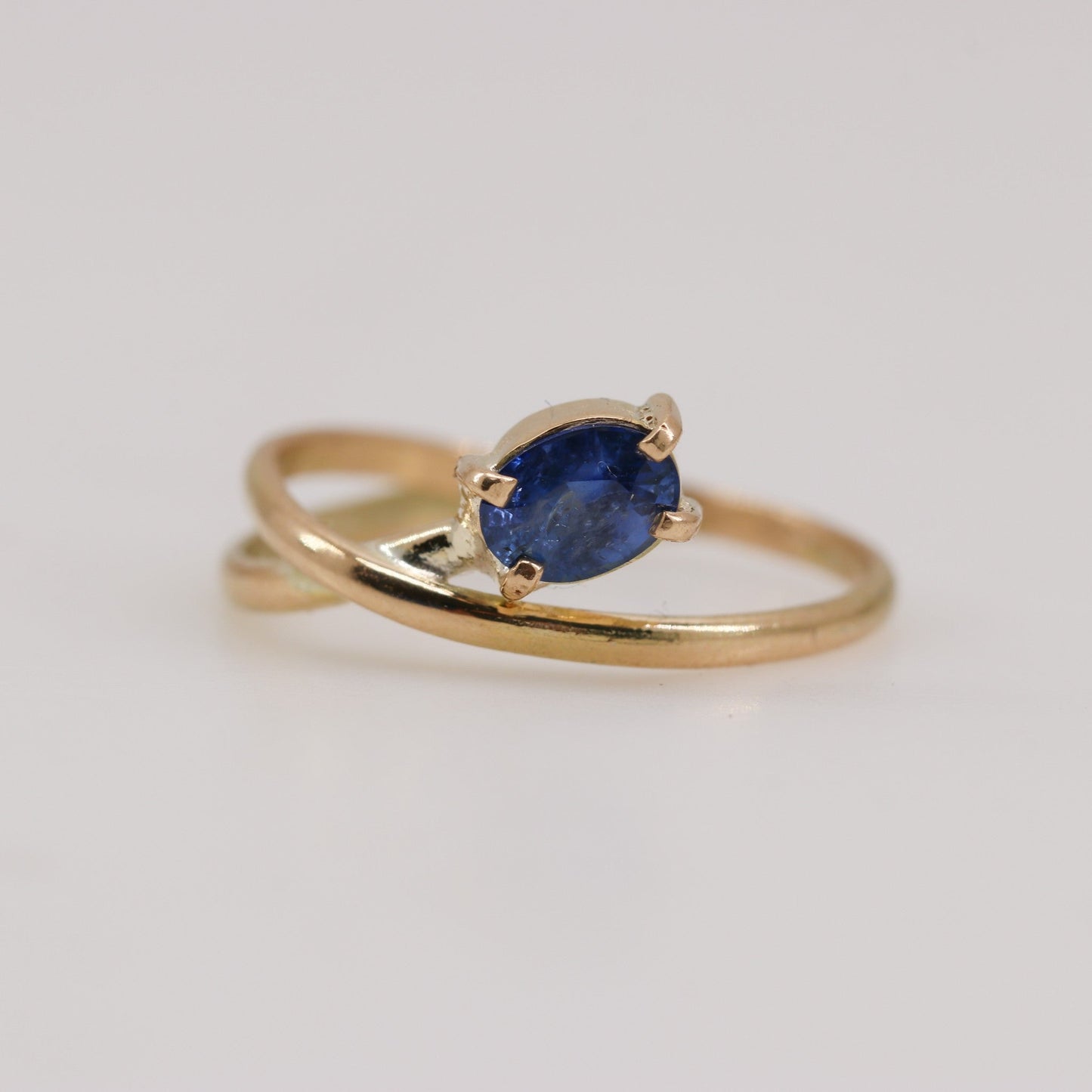 Anillo de zafiro en oro 18k - Anillos