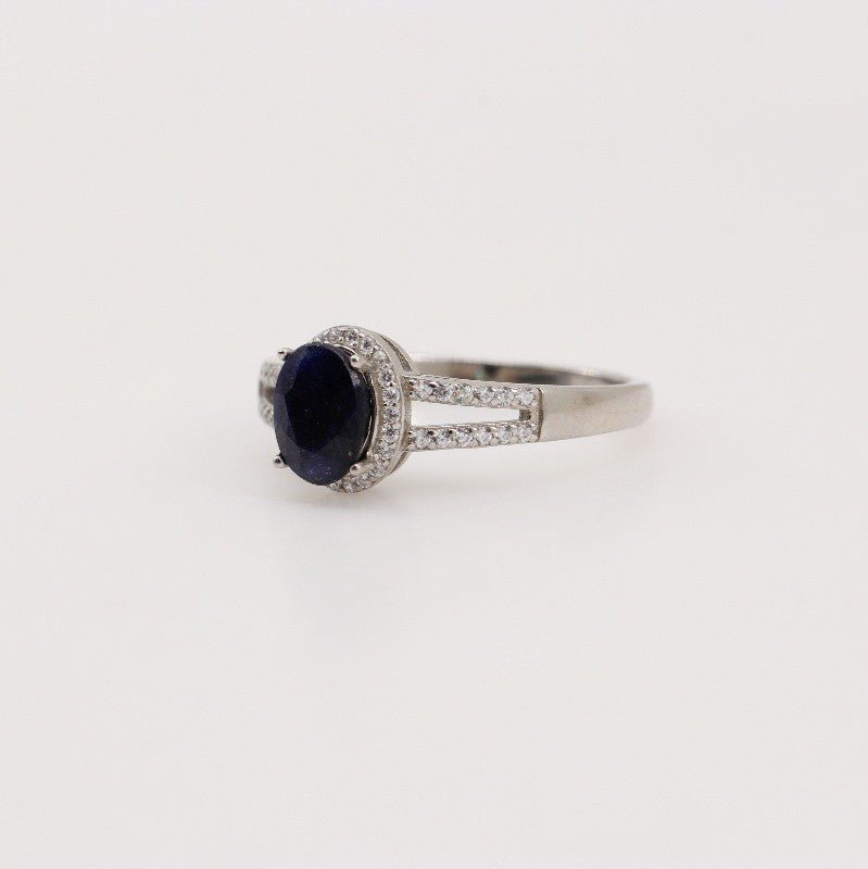 Anillo de Zafiro y Zirconia Cúbica - Anillos