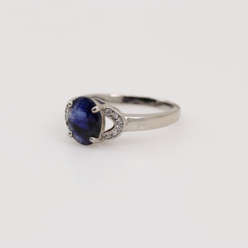 Anillo de Zafiro y Zirconia Cúbica - Anillos