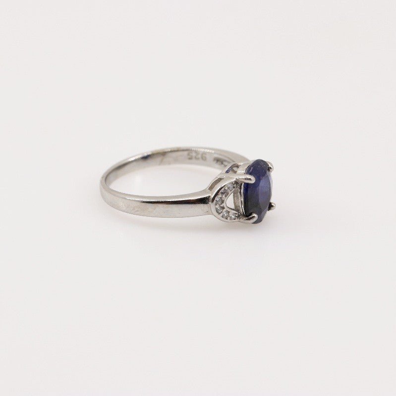 Anillo de Zafiro y Zirconia Cúbica - Anillos