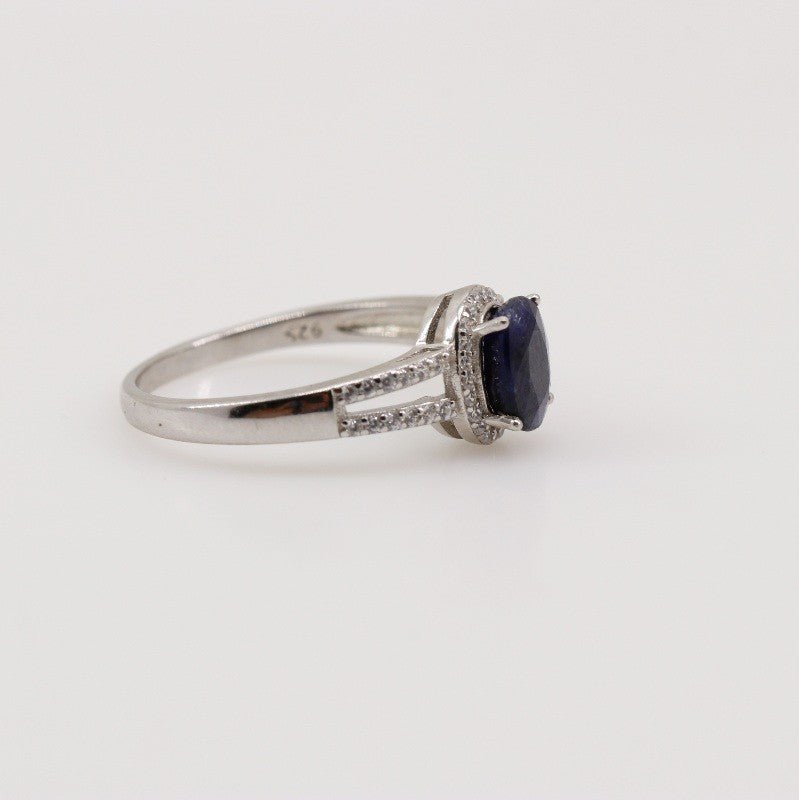 Anillo de Zafiro y Zirconia Cúbica - Anillos
