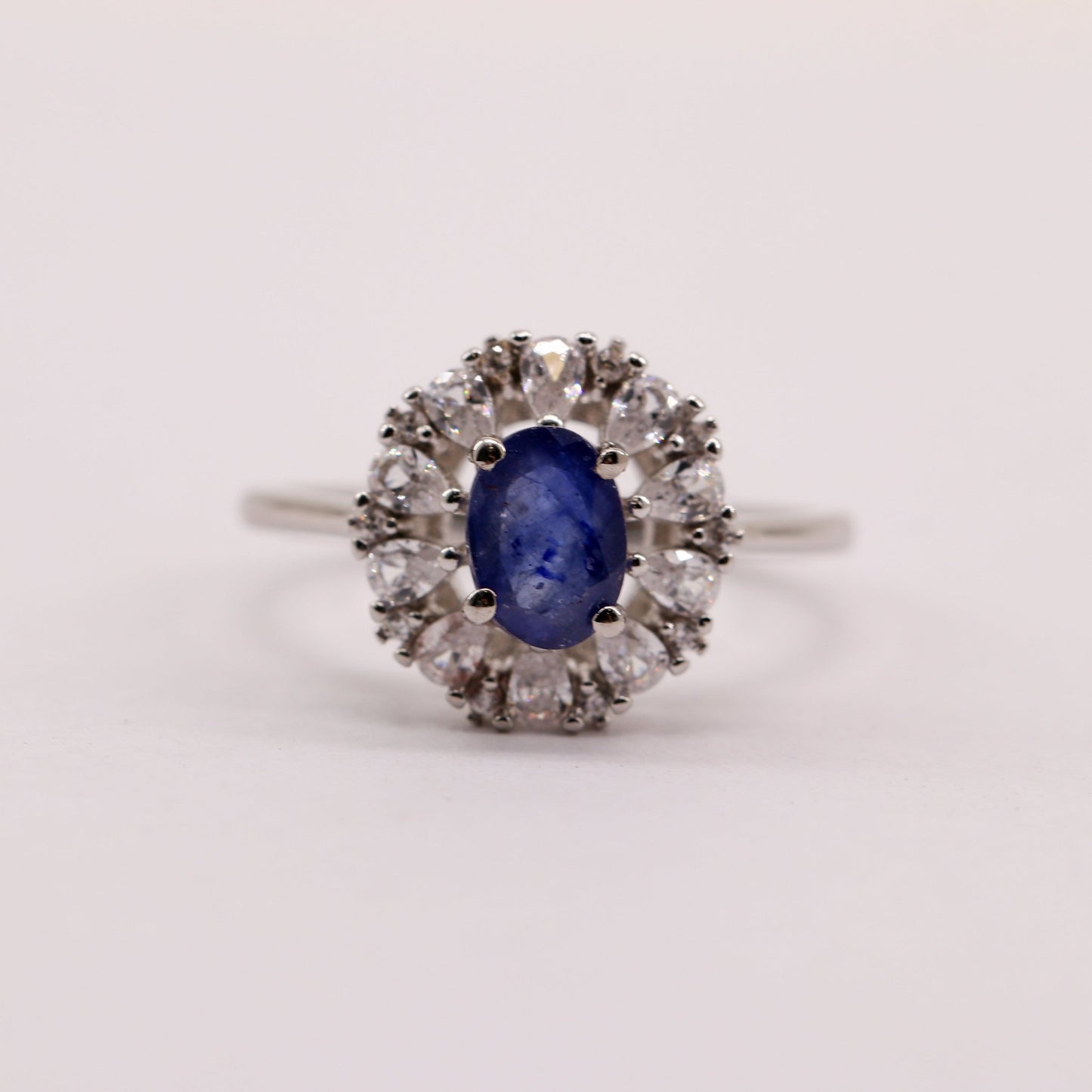 Anillo de Zafiro y Zirconia Cúbica - Anillos