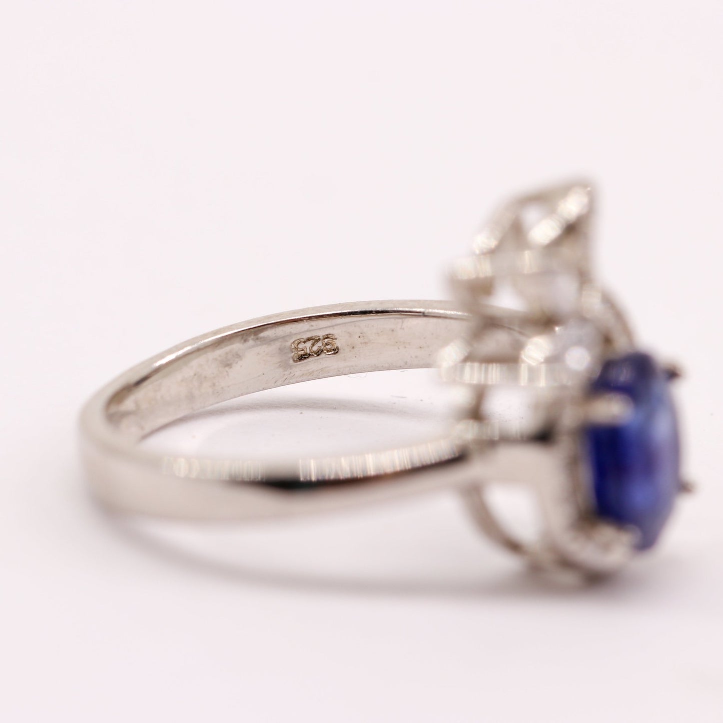 Anillo de Zafiro y Zirconia cúbica - Anillos