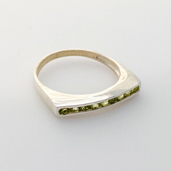 Anillo semi sin fin de Peridoto - Anillos