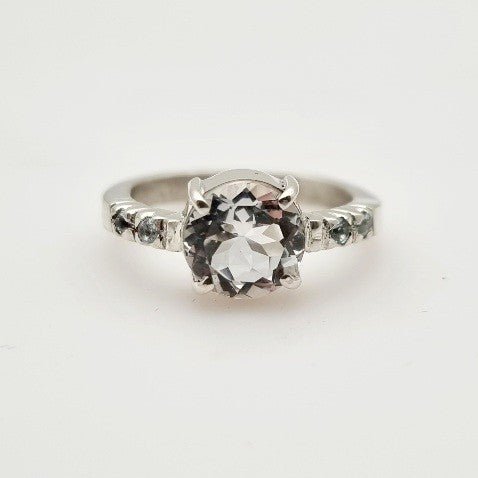 Anillo Topacio blanco y Topacios azules - Anillos