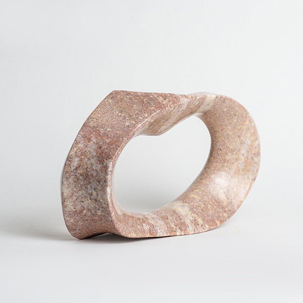 Aro recostado - Talla en piedra