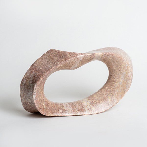 Aro recostado - Talla en piedra