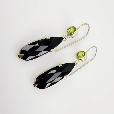 Aros de Ónix negro y peridoto - Aros