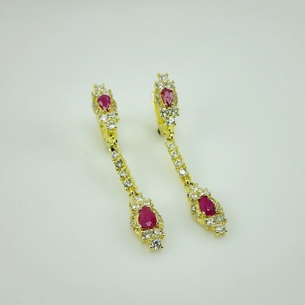 Aros de Rubí y Cúbic Zirconia con baño de oro - Aros