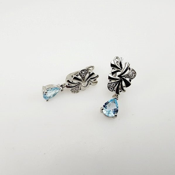 Aros de Topacio Azul y Zirconia Cúbica - Aros