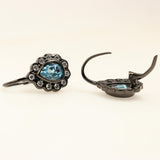 Aros de zircón azul y zircón blanco en plata ennegrecida - Aros