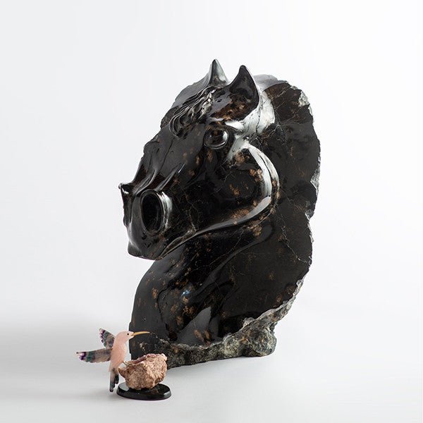 Caballo Árabe - Talla en piedra