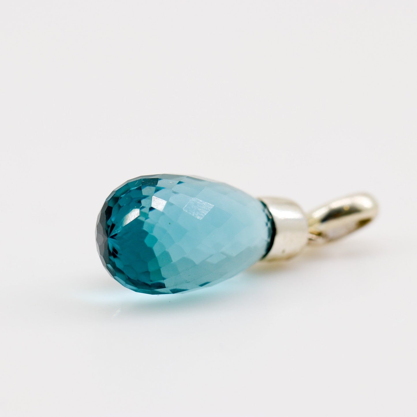 Dije de Cuarzo Aqua Aura - Dijes
