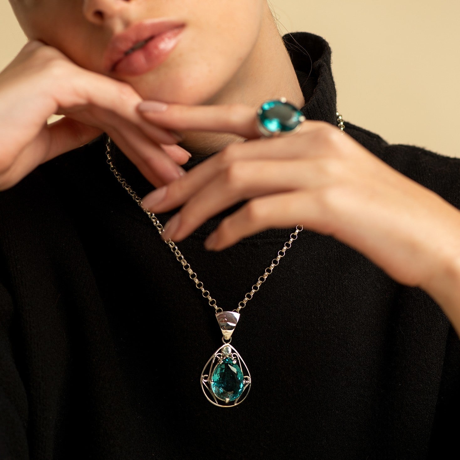 Dije de Cuarzo Aqua Aura - Dijes