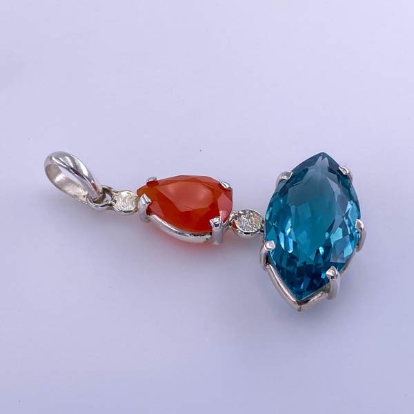 Dije de Cuarzo Aqua Aura y Ágata Cornalina - Dijes
