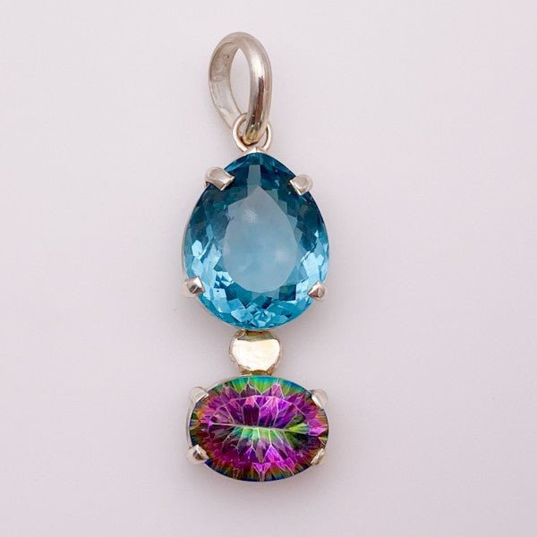 Dije de Cuarzo Aqua Aura y Cuarzo Místico - Dijes