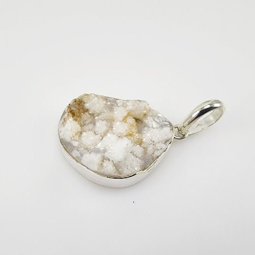 Dije de Geoda de Calcedonia - Dijes