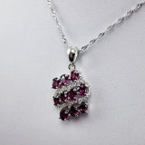 Dije de Granate Rodolita y cubic zirconia con cadena 45 cm - Dijes