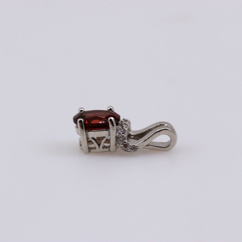 Dije de Granate y cubic zirconia - Dijes