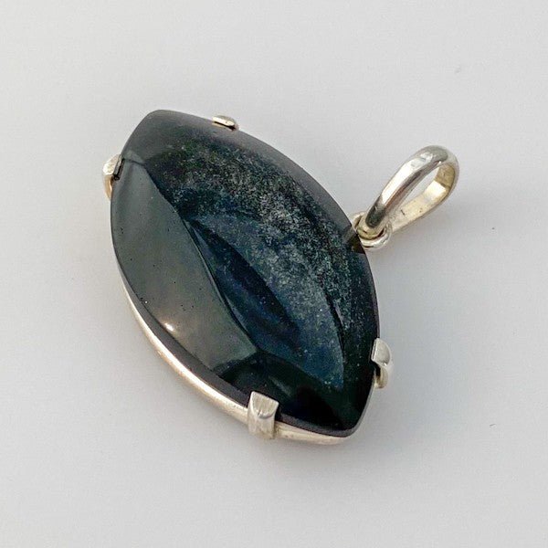 Dije de Obsidiana Plateada - Dijes