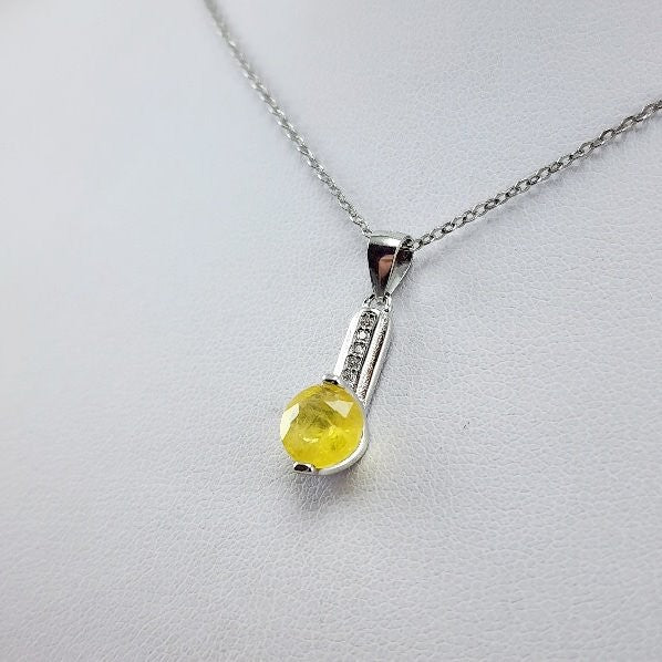 Dije de Ópalo amarillo y cubic zirconia con cadena 45 cm - Dijes