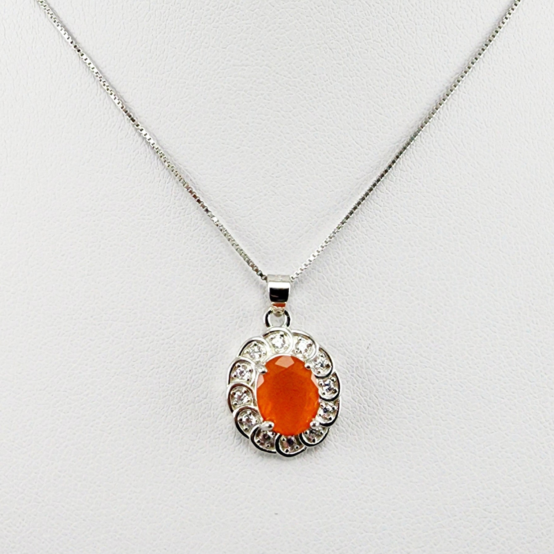 Dije de Ópalo De Fuego y cubic zirconia con cadena 45 cm - Dijes