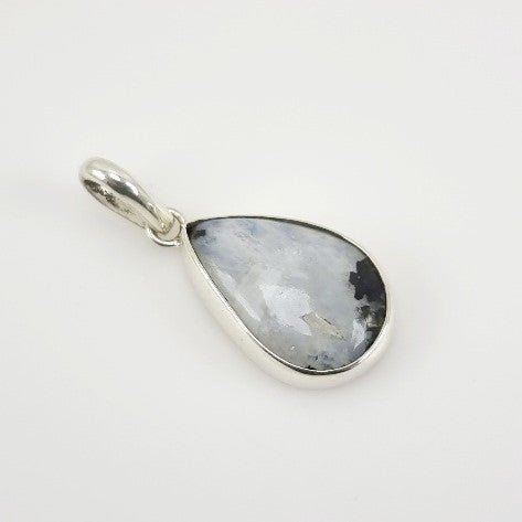 Dije de Piedra Luna con Turmalina negra - Dijes