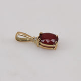 Dije de Rubí y diamante en oro 18k - Dijes