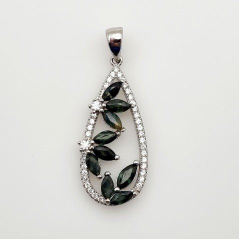 Dije de Zafiro verde y cubic zirconia - Dijes