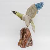 El vuelo soberano - Talla en piedra
