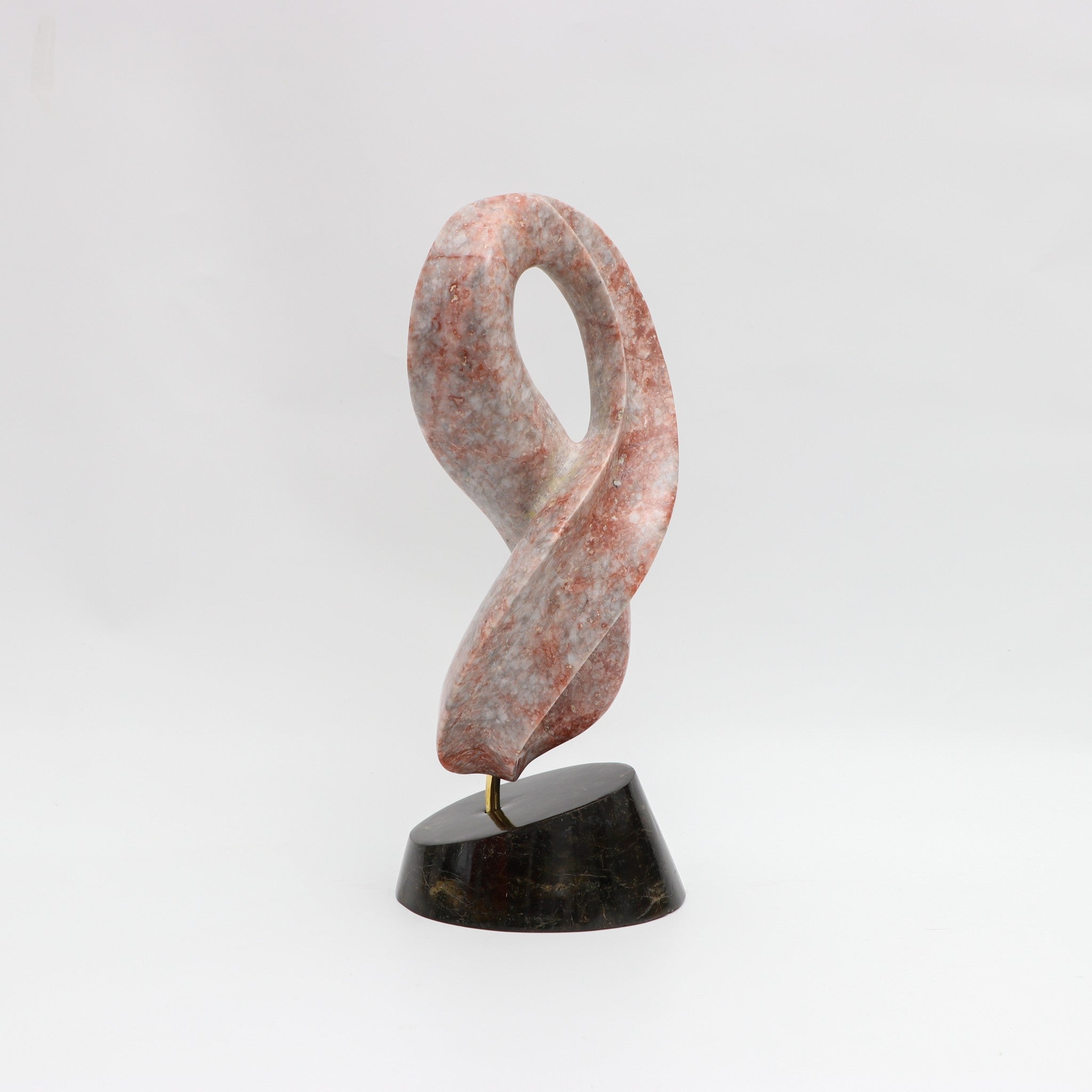 Eterno Equilibrio - Talla en piedra