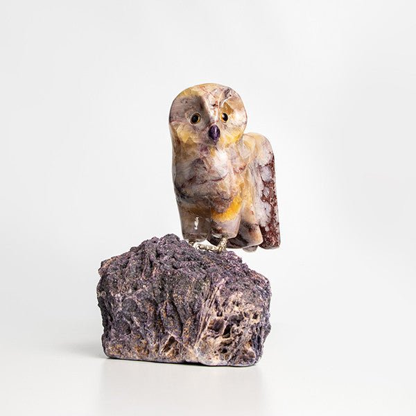 Lechuza amarilla - Talla en piedra