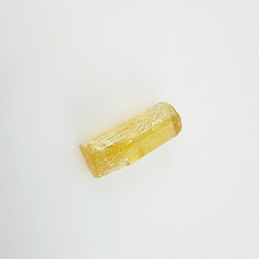 Topacio Imperial en Bruto de Colección Brasil de 3.5g - Minerales de colección