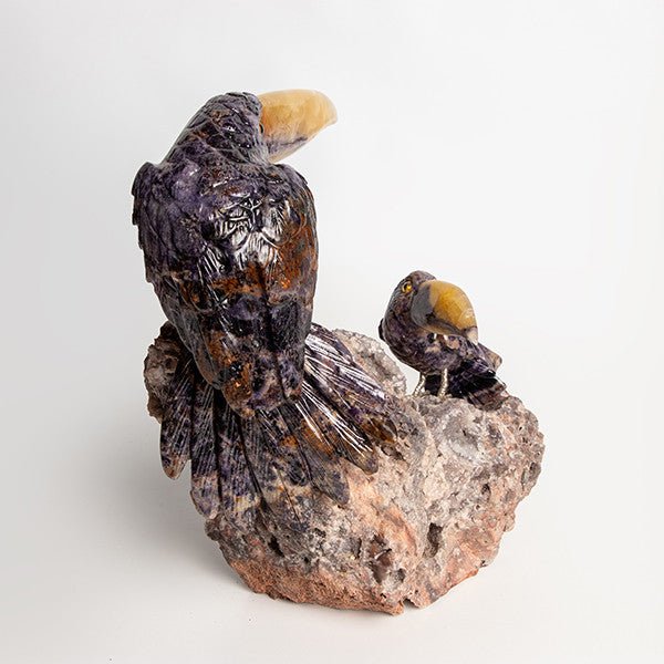 Tucanes - Talla en piedra